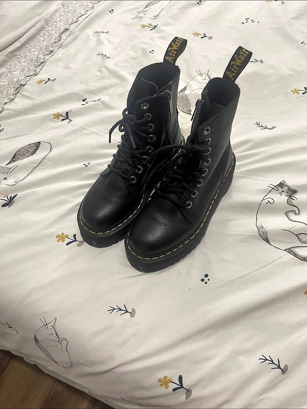 Dr. Martens Jadon Max Platform Boot Black Combat Boots